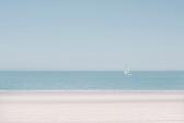 Zeilboot op zee