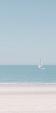 Zeilboot op zee