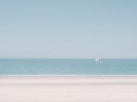 Zeilboot op zee