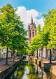 Gracht met scheve kerktoren, Oude Kerk, Delft