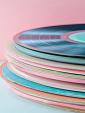 Pastelkleurige verzameling vinylplaten