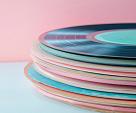 Pastelkleurige verzameling vinylplaten