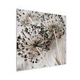 droge allium bloemen op beige stof mock up tuinposter vierkant