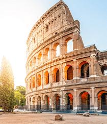 Zonsopgang bij het Colosseum, Rome, Italië