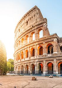 Zonsopgang bij het Colosseum, Rome, Italië