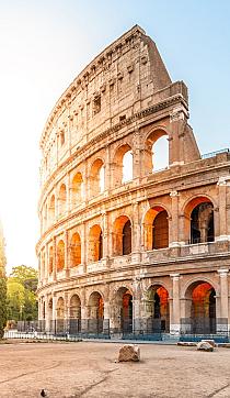 Zonsopgang bij het Colosseum, Rome, Italië