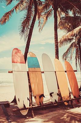 Verticale print van surfplanken