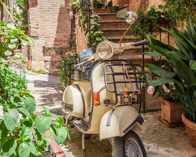 Vintage scooter in Italië