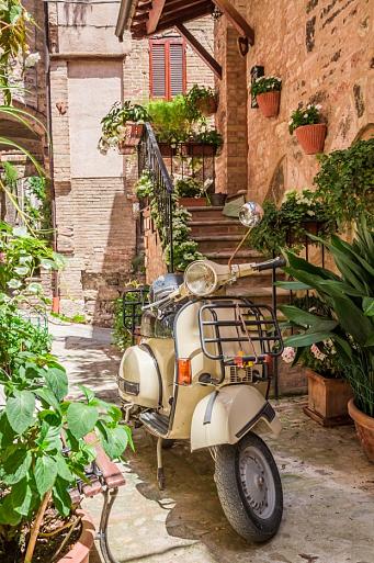 Vintage scooter in Italië
