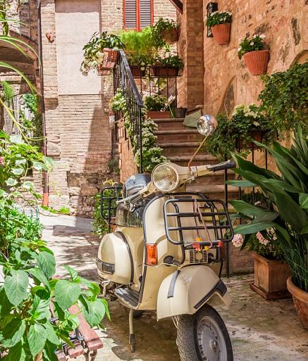Vintage scooter in Italië