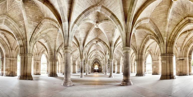 Panoramafoto van de Universiteitskloosters van Glasgow