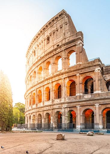 Zonsopgang bij het Colosseum, Rome, Italië