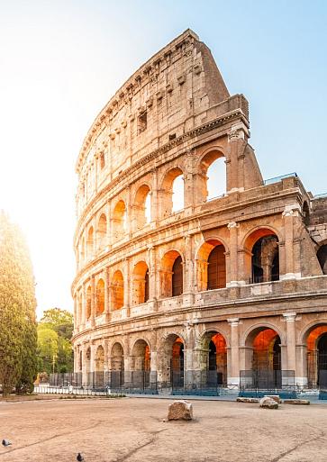 Zonsopgang bij het Colosseum, Rome, Italië