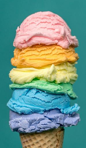 Regenboogijs