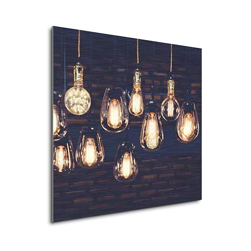 vintage lampen met donkere achtergrond mock up aluminium vierkant