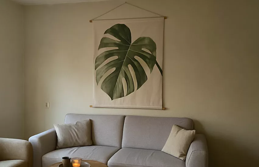 Wat is een textielposter en hoe hang je die op?